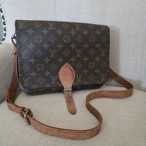 Vibtage Louis Vuitton Monogram Cartouchiere MM Shoulder Bag